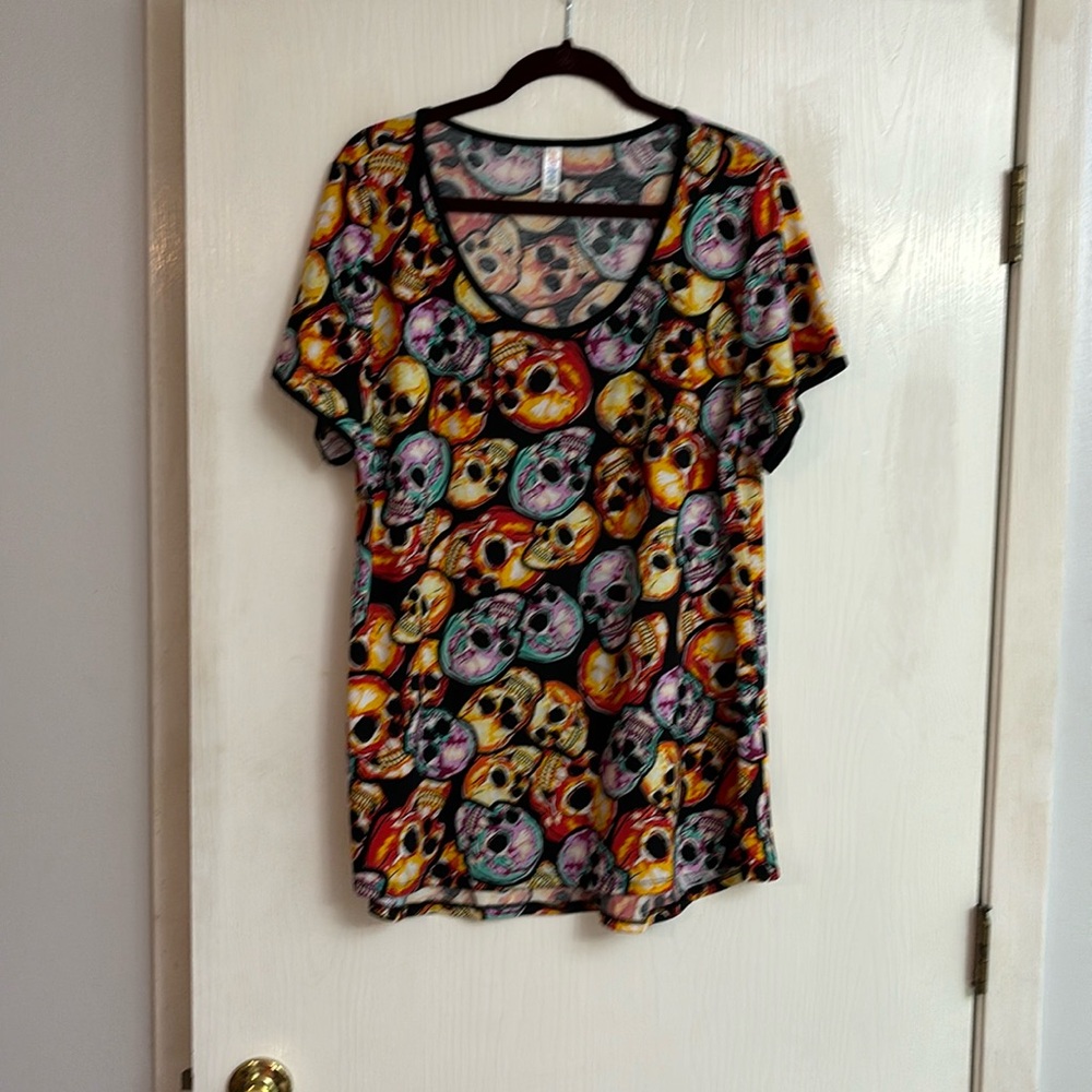 2xl LuLaRoe Classic T